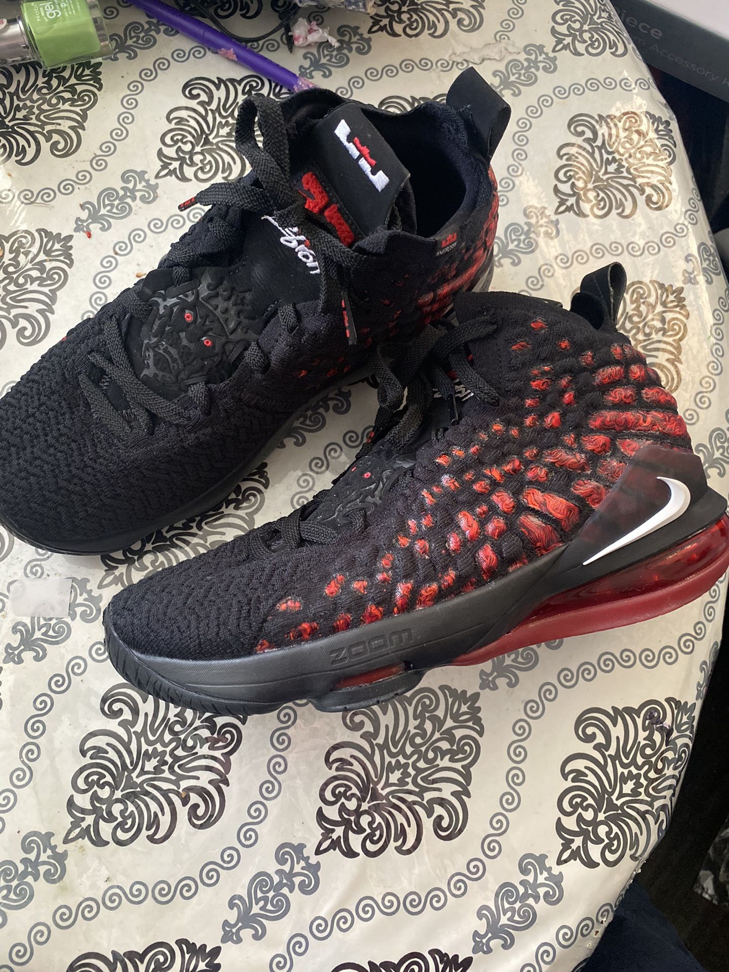 Lebran James Nike