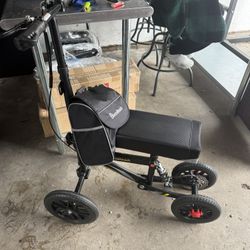 Bless Reach Foldable Knee Scooter 