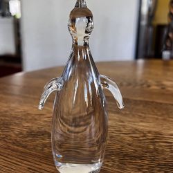 PENGUIN PAPERWEIGHT CLEAR GLASS