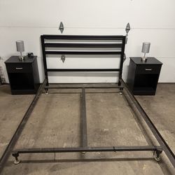 Modern Bedroom Set – Queen Bed Frame with Headboard & 2 Matching Nightstands and 2 Touch Lamps