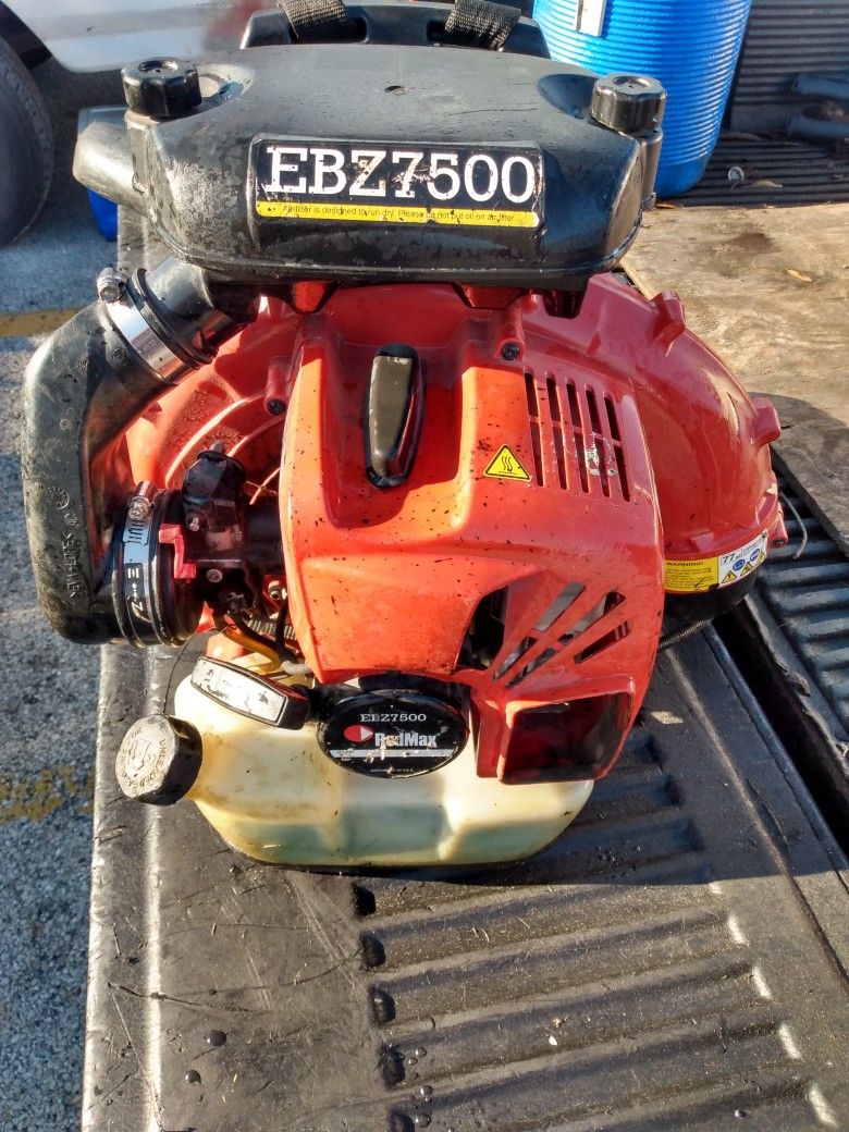 Redmax EBZ 7500 Commercial Backpack Blower for Sale in Miami, FL OfferUp