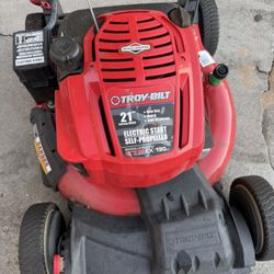 Troy-Bilt 21” cut Self-Propelled Electric Start 6.75 series 190cc Like New Side Discharge 