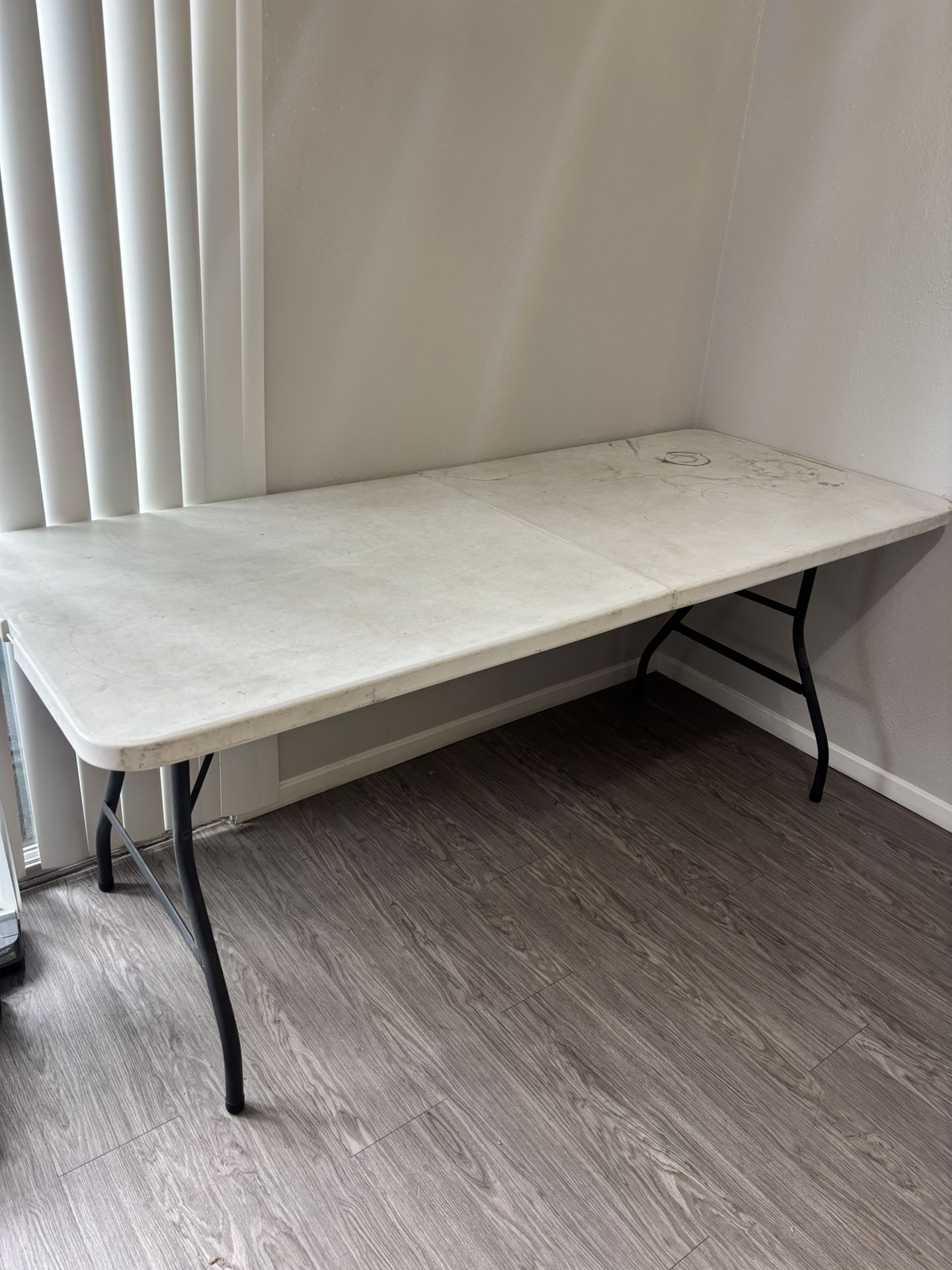 Foldable Table