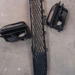 Q50 Infinity Grill And Fender 