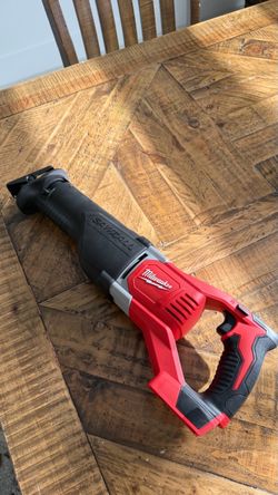 Milwaukee Sawzall M18
