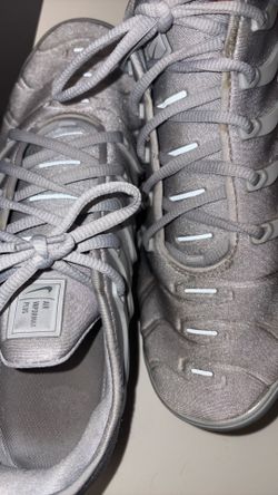 Gray Vapor AirMax’s