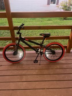 Kent Dread 20" Bike Red