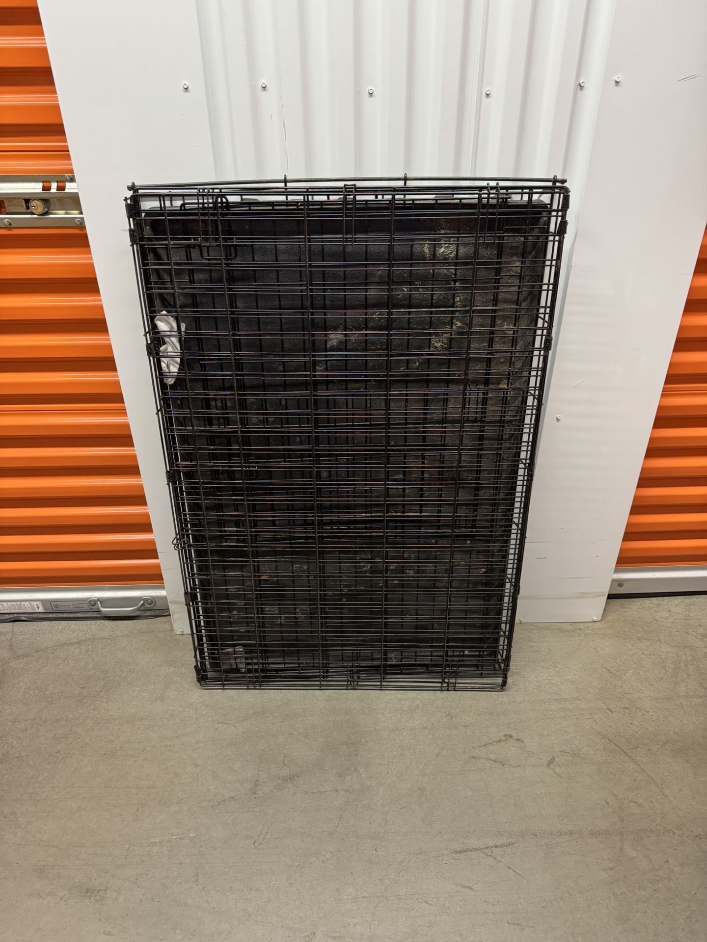 Large Dog Kennel