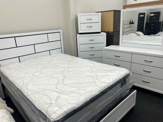 BEDROOM SET SALE — AVAILABLE NOW!