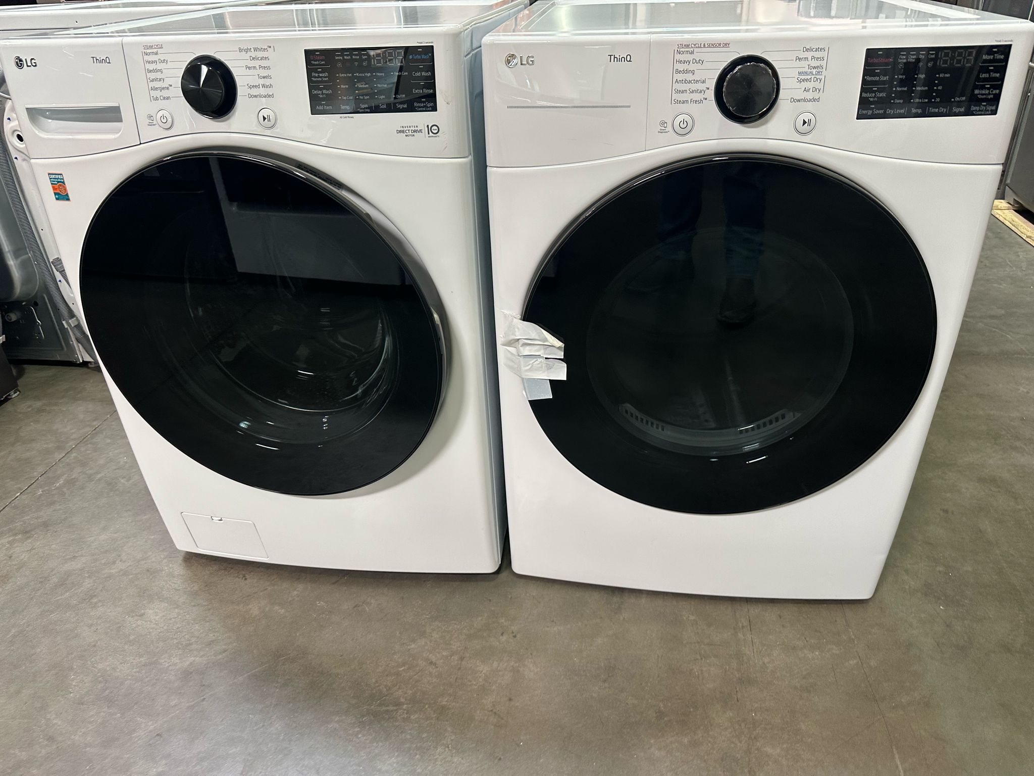 LG Washer And Gas Dryer Set Available