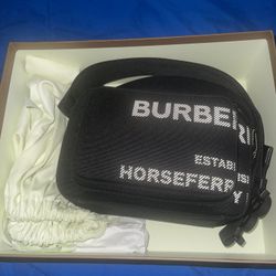 Burberry Side bag 