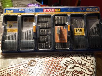 Ryobi drilling and driving kit