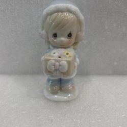 Precious Moments Salt And Pepper Shaker Girl With Gift