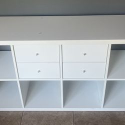  White Bookshelf/Storage Unit with Drawers