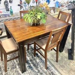 Pub Table With Leaf And 4 Barstools 