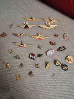 I have a bundle deal of Delta airport pins