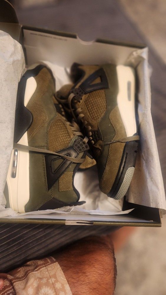 Jordan 4 Retro SE Craft