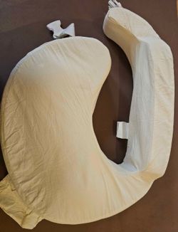 My Breast Friend Ergonomic Nursing Pillow
