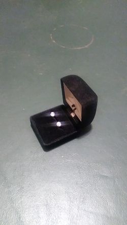 Cubic zirconium diamond earrings