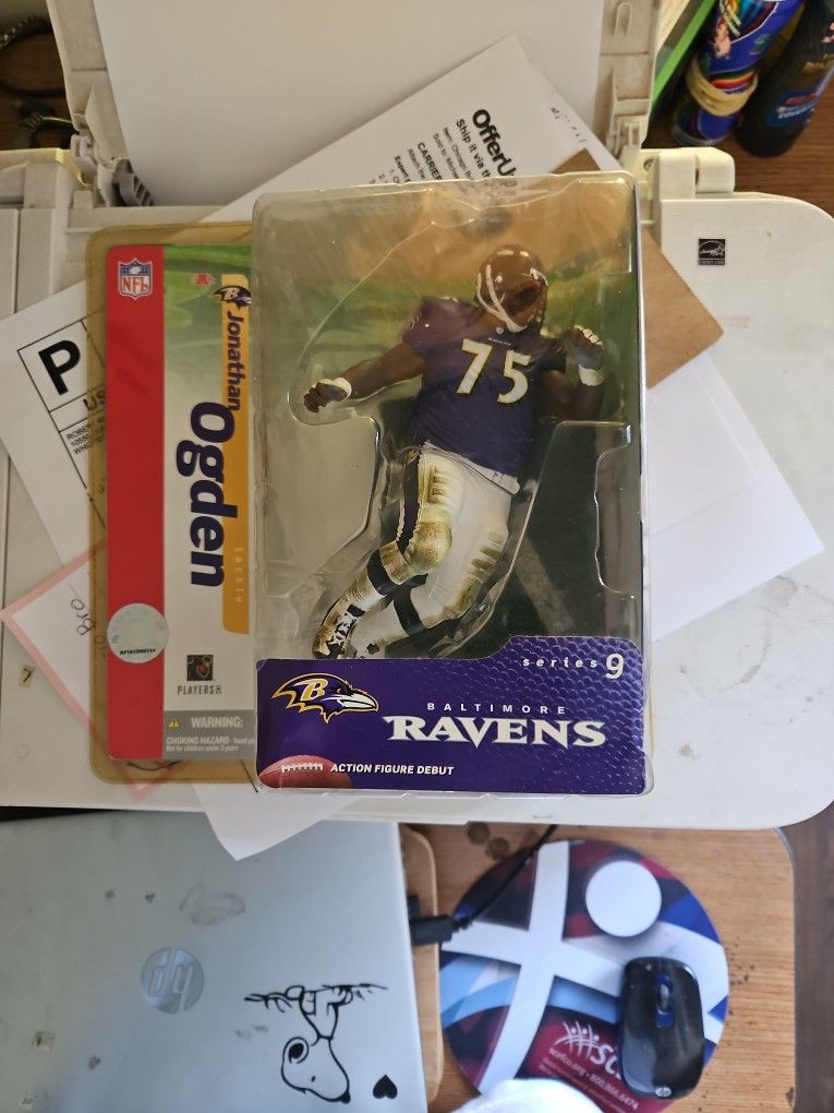 McFarlane NFL Baltimore Ravens # 75 Jonathan Ogden