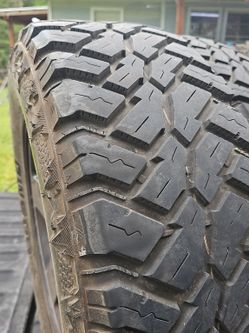 4 Jeep Rims And New Tires sale or trade