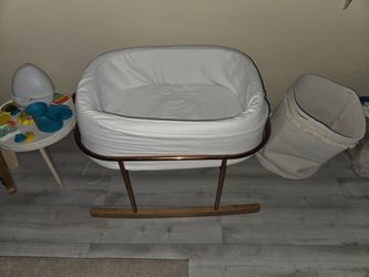 Monte Design Rockwell Bassinet