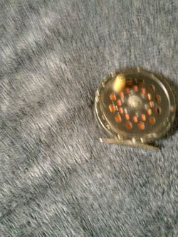 Fly reels