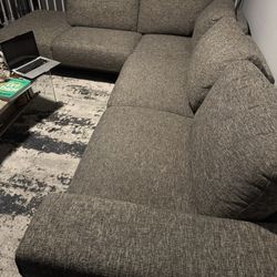 Sectional Couch 