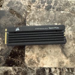 MP600 PRO LPX 2TB PCIe Gen4 x4 NVMe M.2 SSD - PS5* Compatible
