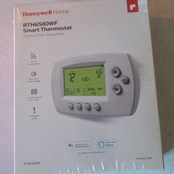 Honeywell Wifi Thermostat Model RTH6580WF 