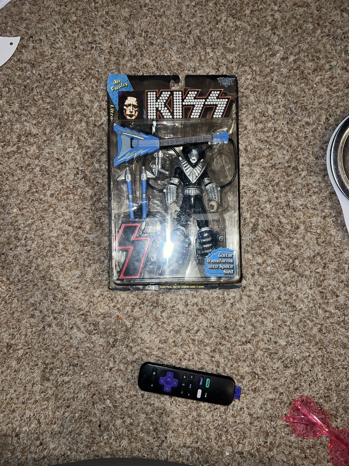 Ace Frehley McFarlane Toys KISS Ultra 7" Action Figure Music Rock Figurine. Cardboard corners are bent/damaged see pics 