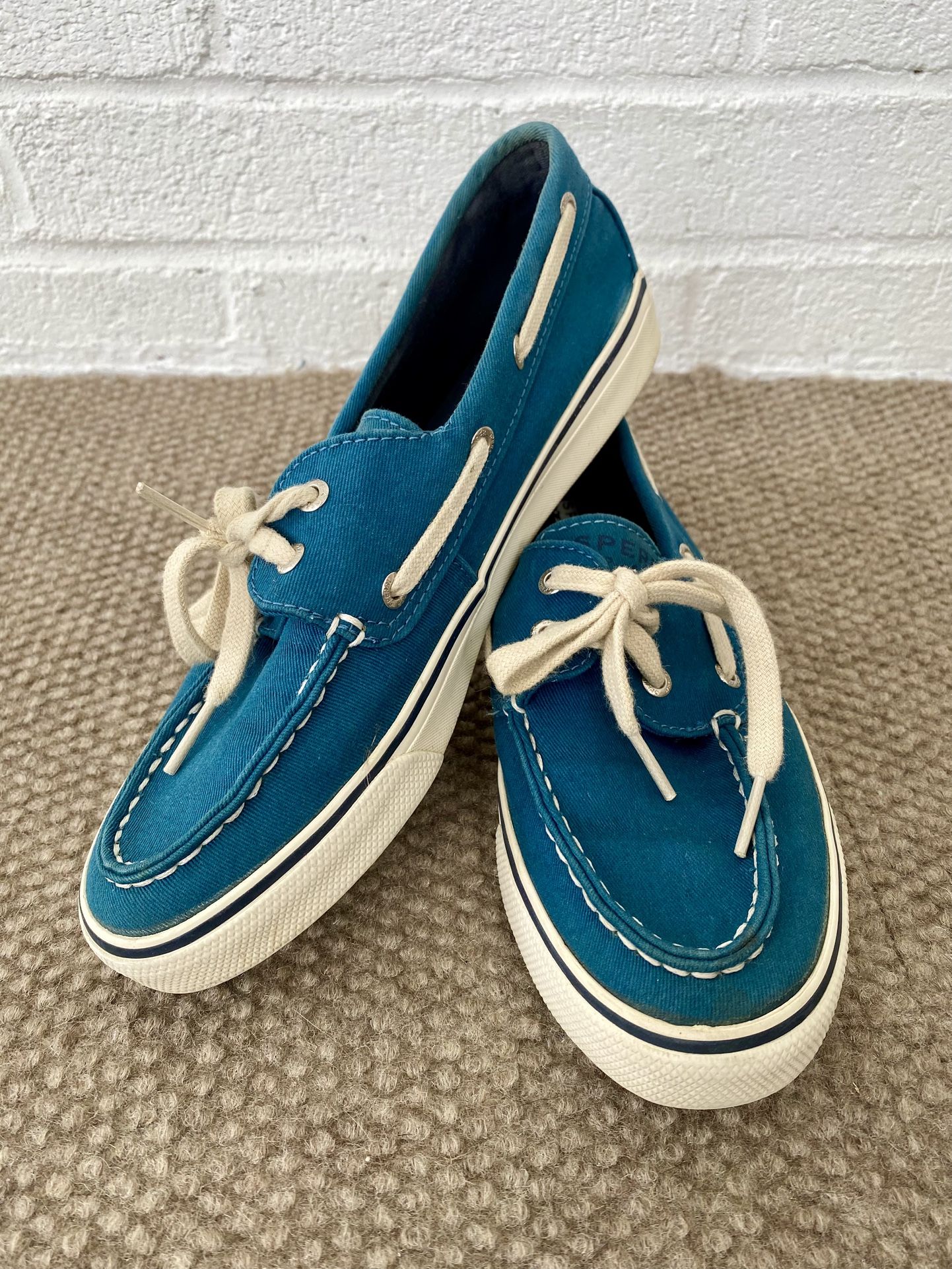Women’s Size 7 Sperry Biscayne Teal Canvas Boat Shoes
