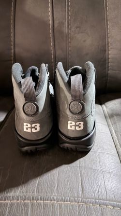 Air Jordan 9 Retro Sneakers