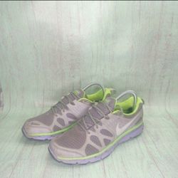 Size 8 - NIKE Flex Trail Womens Running Shoes