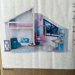 Ski Chalet Dollhouse Set 