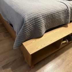 Wood Bed Frame 