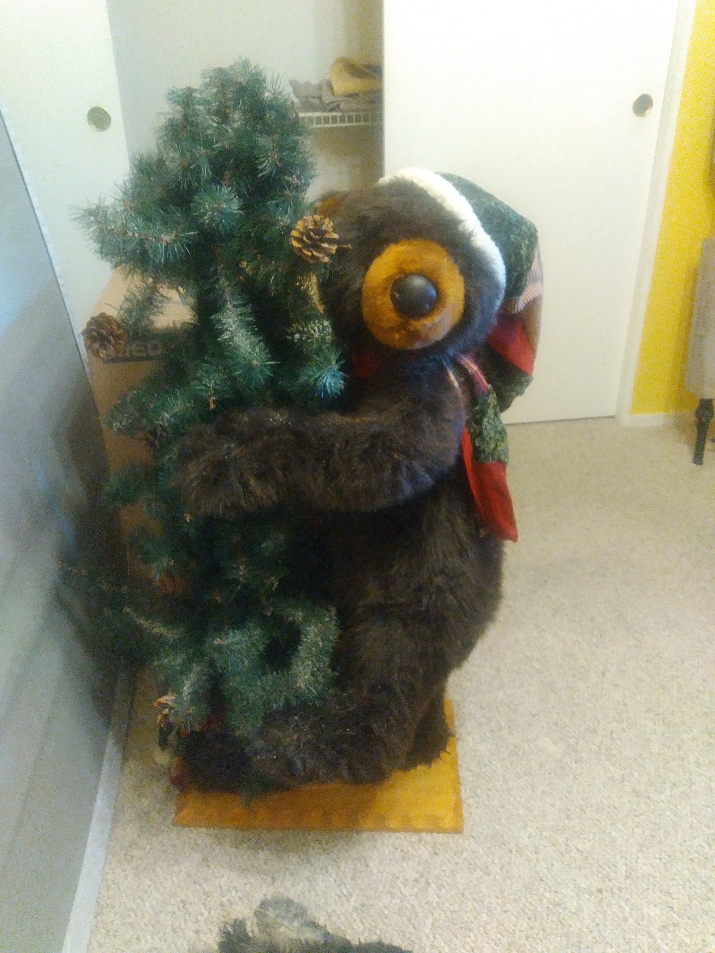 Bear decor