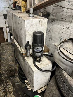 Oil Service Reservoir Tank