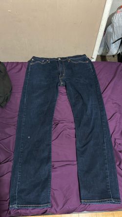 Levi’s pants