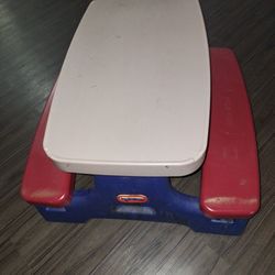 Little Tykes Picnic Table