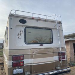 Motor Home 
