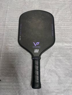 Vatic Pro Prism Carbon Fiber 16mm pickleball paddle