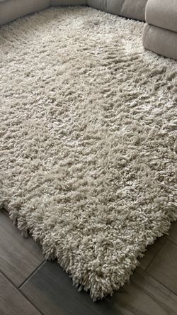 Beige rug for sale