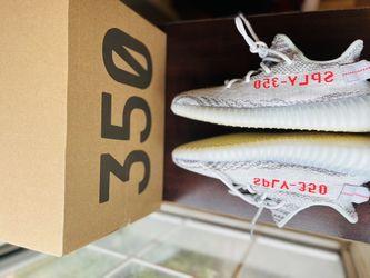Yeezy 350 Bluetint  Size 9.5
