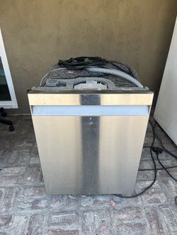 Samsung dishwasher Retail $800 Works Like New
