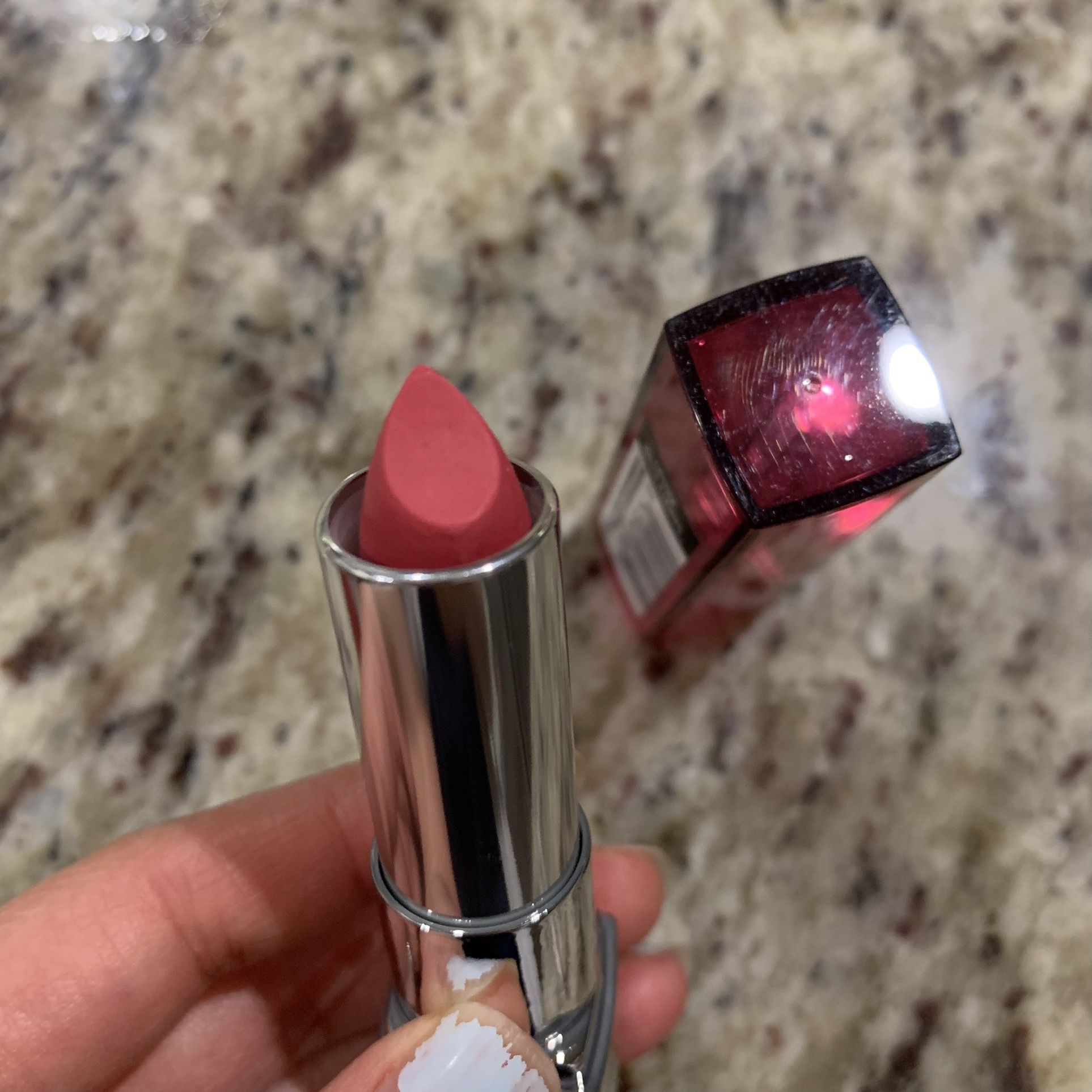 Maybelline Color Sensational Lipstick, Lip Makeup 233 Pink Pose 0.15 Oz