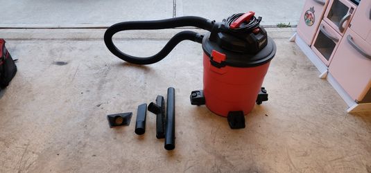 BAUER 14 Gallon Wet/Dry Vacuum