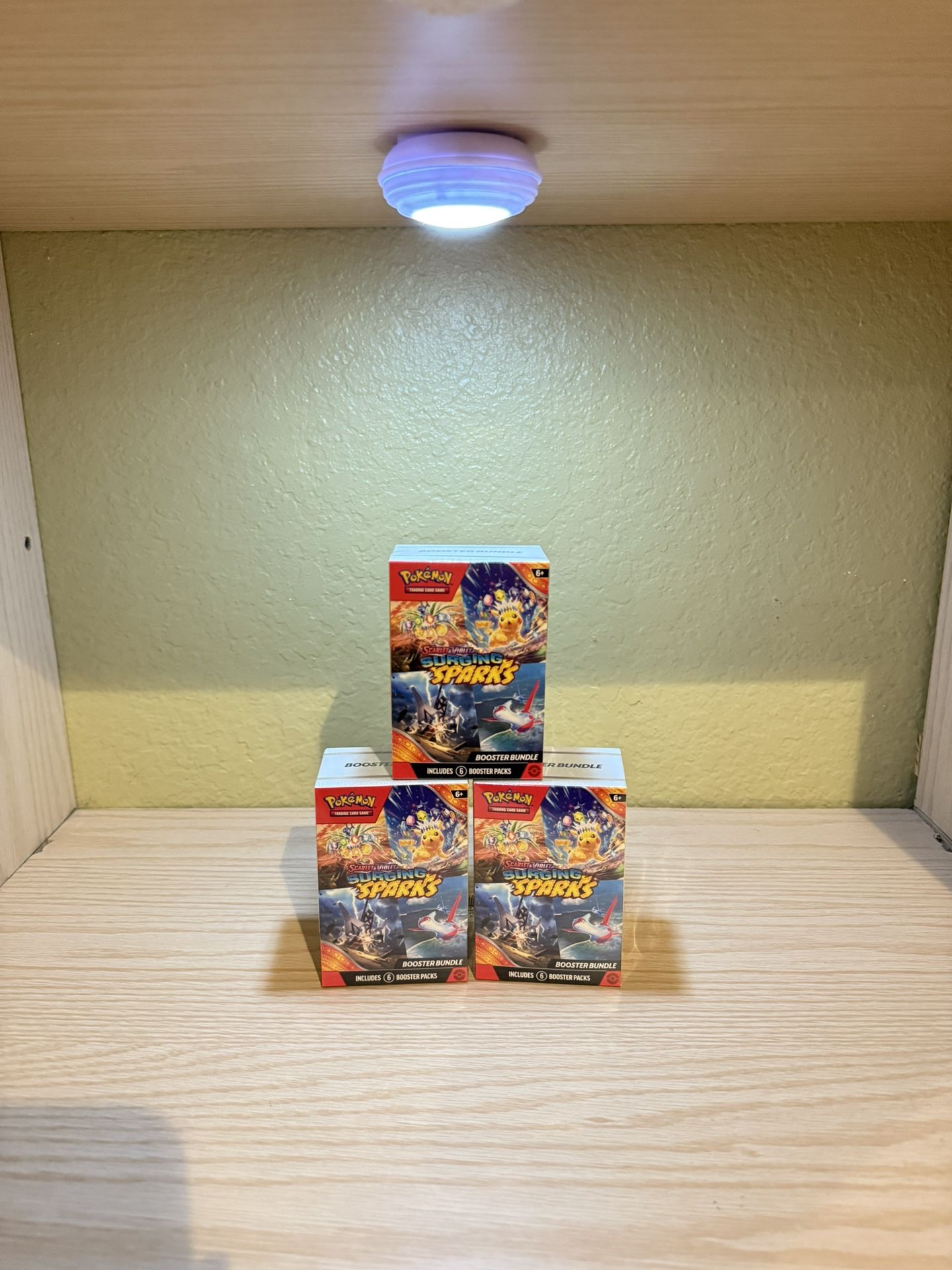 Surging Sparks Booster Bundle Pokémon