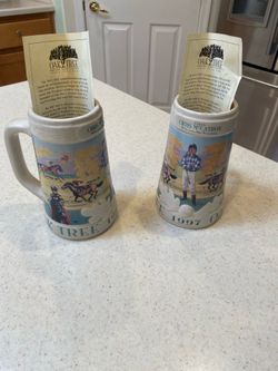 Chris McCarron Commemorative Steins