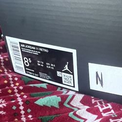 Air Jordan 11 (Brand New)